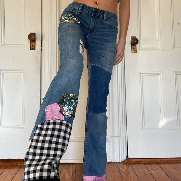 GAP Women's Boot Cut Jeans - Super Soft Stretch Denim, Classic Fit For Everyday Comfort - View #7